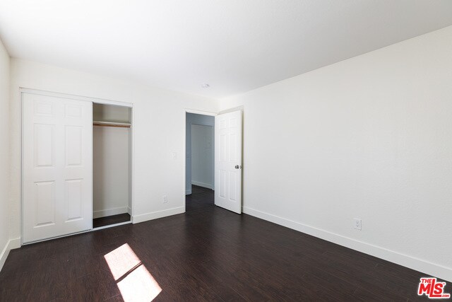 Building Photo - 501 E Hyde Park Pl