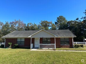 Building Photo - Newly Remodeled 4-Bedroom  Home