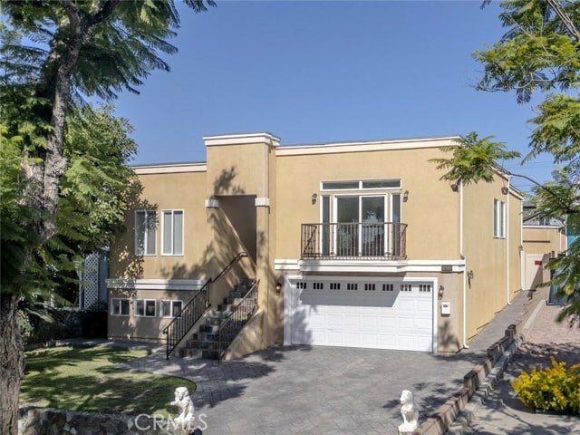 Building Photo - 1039 E Santa Anita Ave