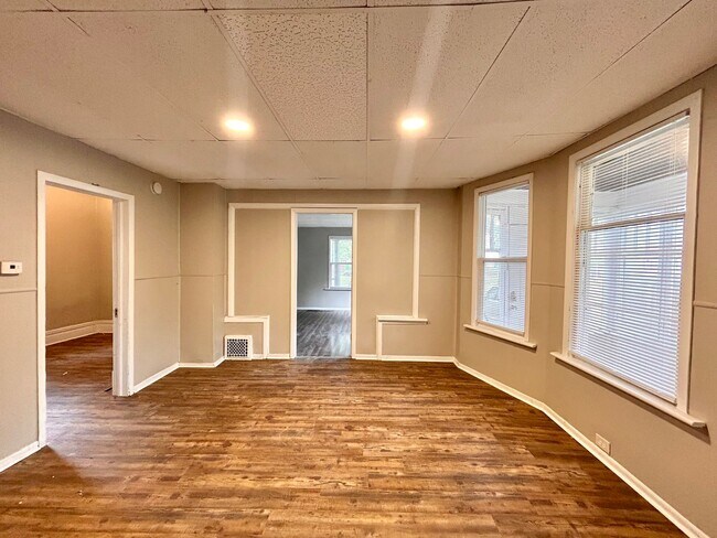 Building Photo - 1544 Terrace St