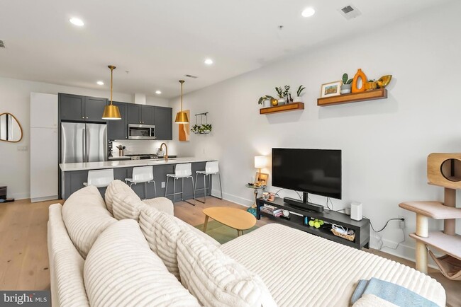 Building Photo - 662 Glick Ct NW