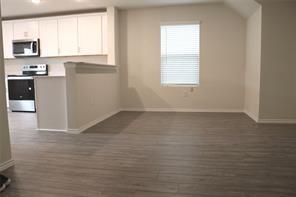 Building Photo - 304 S Hopson St