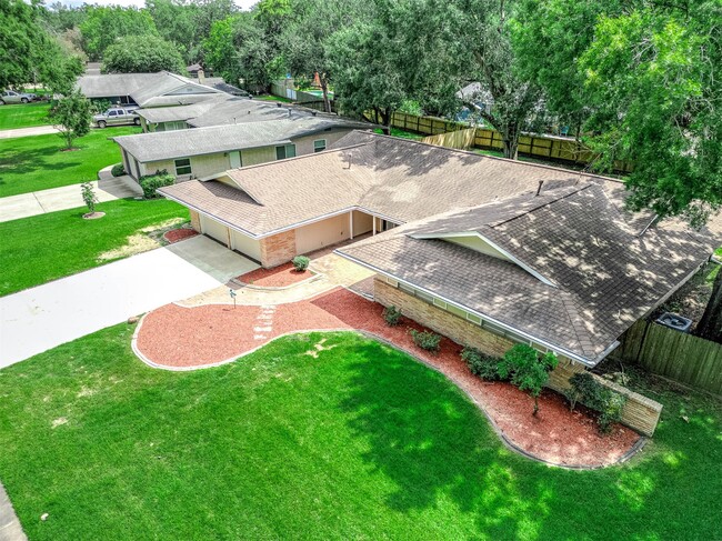 Building Photo - 1610 Richvale Ln