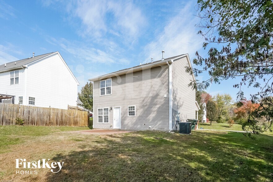 Building Photo - 2303 Sidney Porter Dr