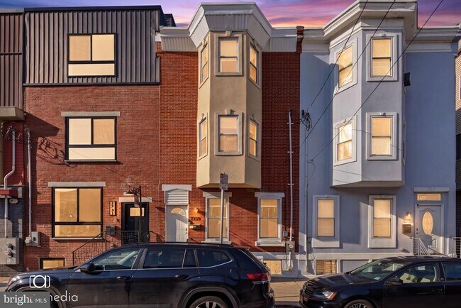 Building Photo - 1729 Reed St