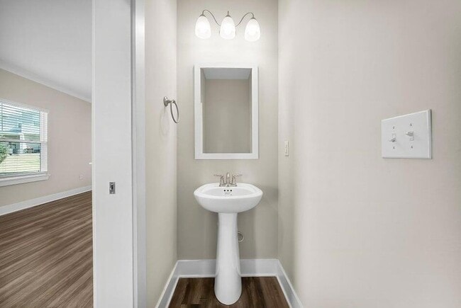 Building Photo - 238 N Sand Palm Rd