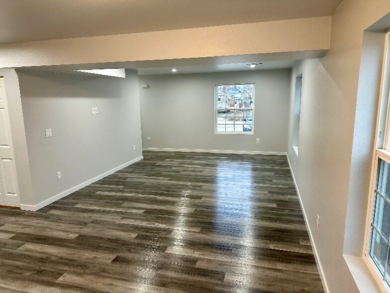 Building Photo - 555 Franklin Ct
