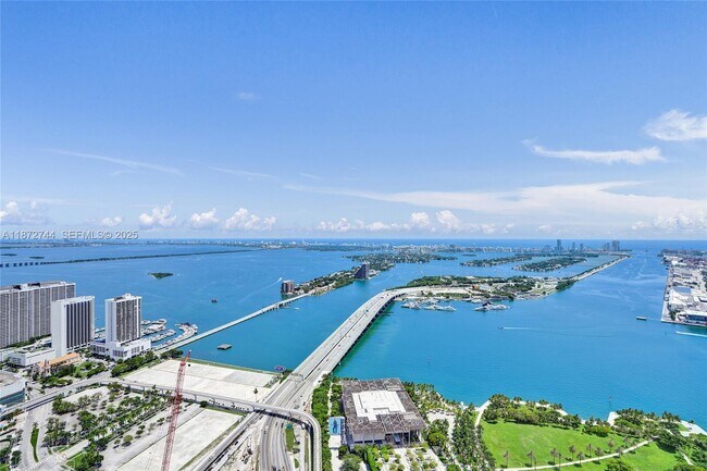 Building Photo - 1100 Biscayne Blvd