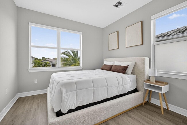 Building Photo - 12534 Triumph Ln