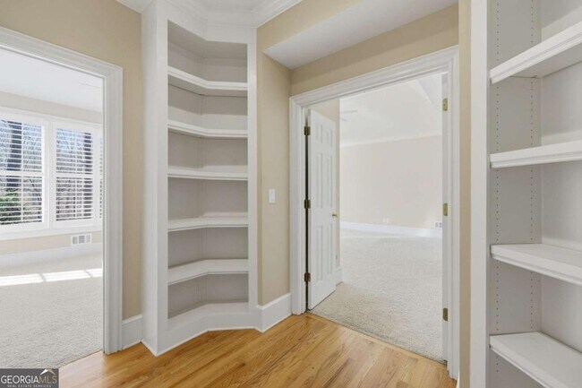 Building Photo - 179 Grandmar Chase