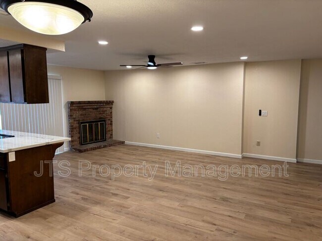 Building Photo - 5512 Mike Arthur Ct