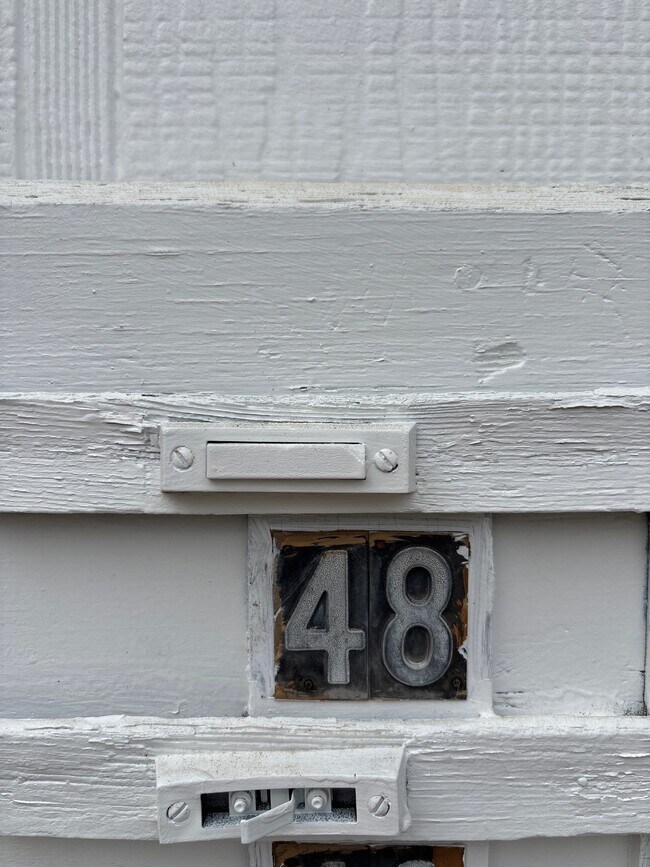 Building Photo - 48 W Cooper St