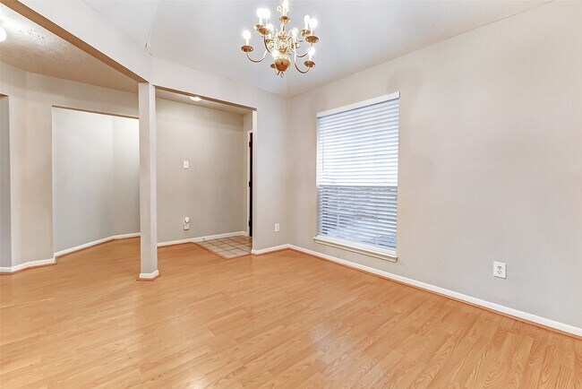 Building Photo - 23922 Spring Dane Dr