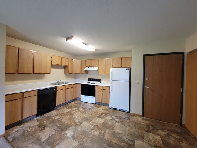 Building Photo - 8th & 8th Apartments