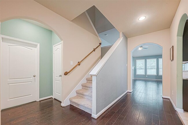 Building Photo - 3580 Falcon Way