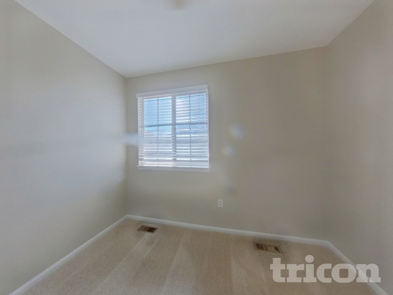 Building Photo - 6765 Lionshead Pkwy