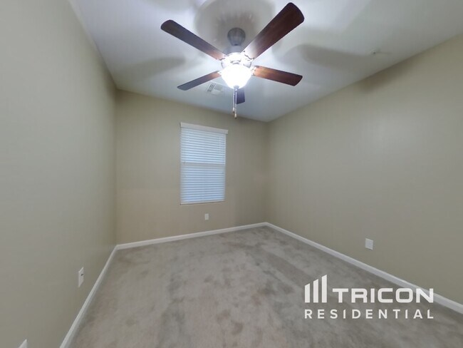 Building Photo - 12574 W Mazatzal Dr