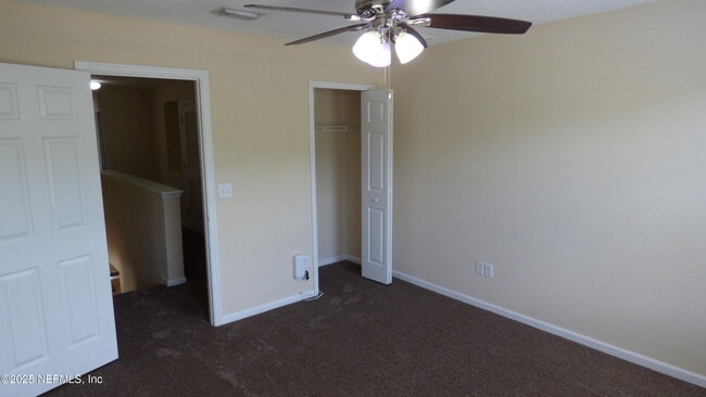 Building Photo - 8702 Ribbon Falls Ln