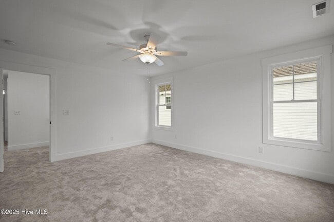Building Photo - 3206 Belmont Cir