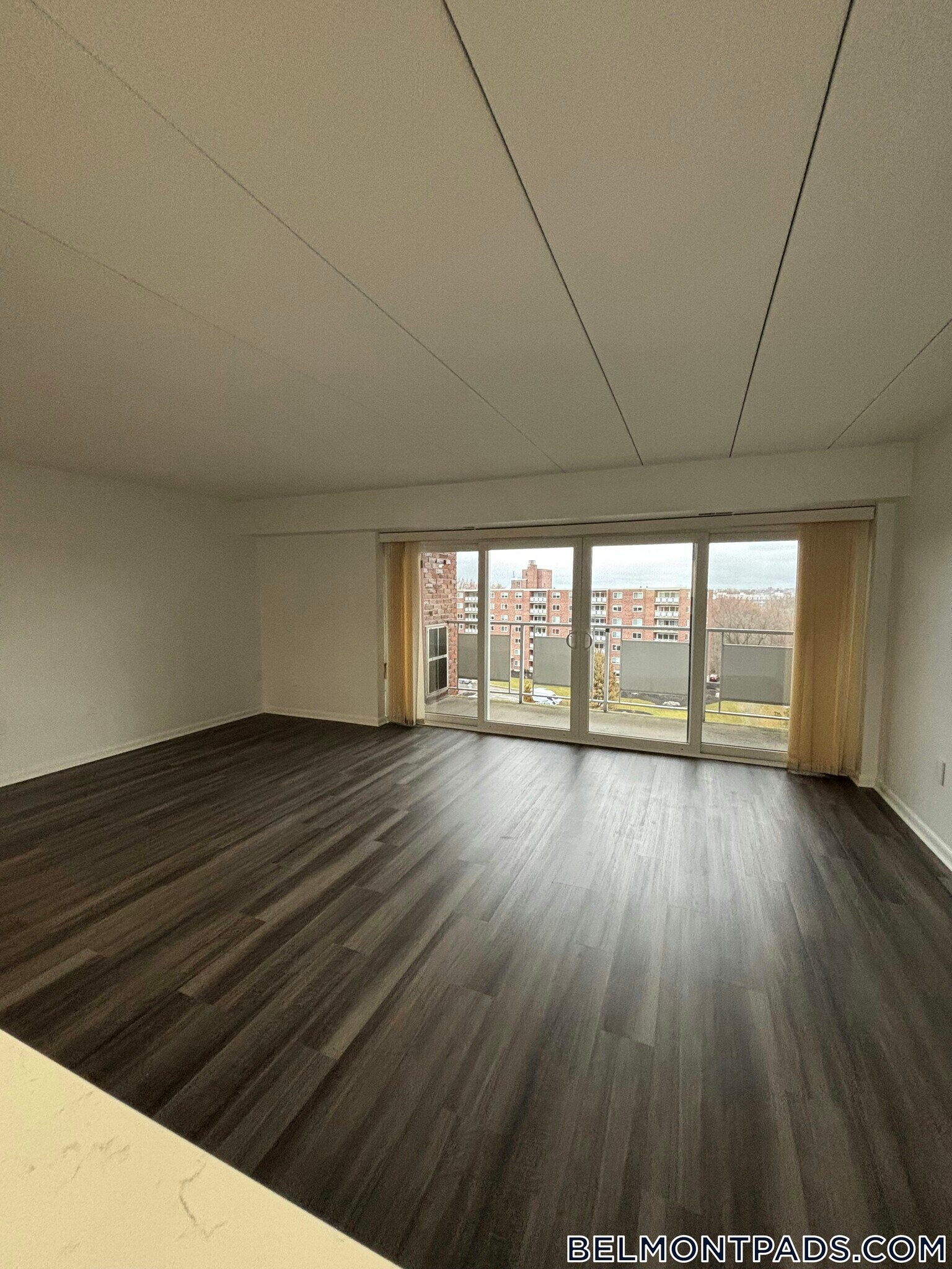 Building Photo - 51 Hill Rd