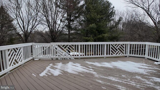 Building Photo - 12405 Milestone Manor Ln