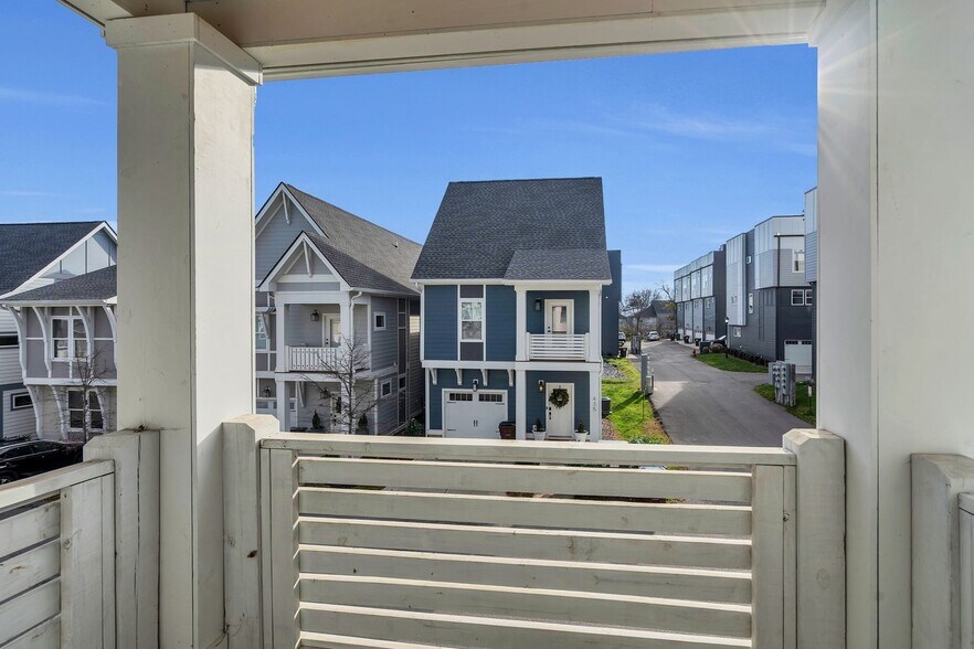 Building Photo - 432 Becanni Ln