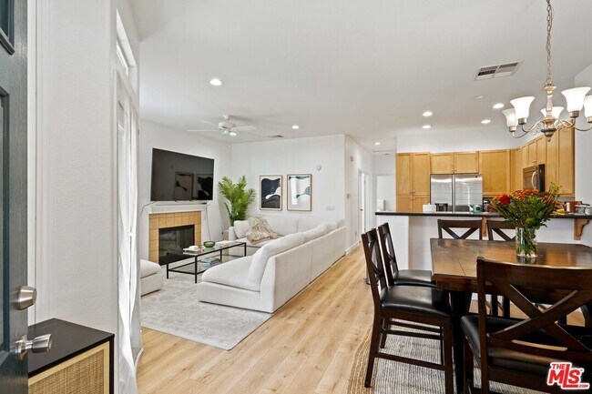 Building Photo - 17969 Lost Canyon Rd