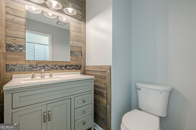 Building Photo - 5458 Winslow Crossing N