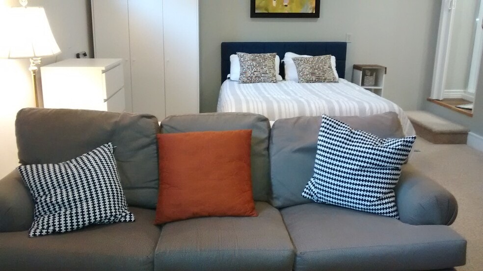 Building Photo - 68825 E Fairway Ave