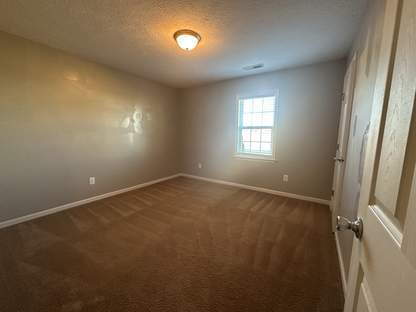 Building Photo - Nice 3 Bedroom, 2 Bath Home in Richlands-303 Rolling Meadow Ct.