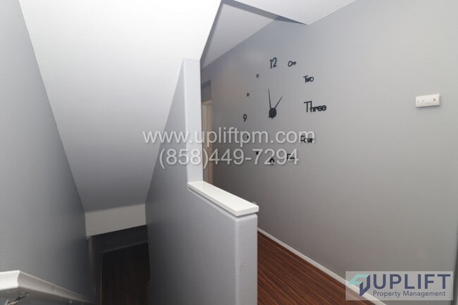 Building Photo - Beautiful 4BR/3BA Townhouse for Lease in Legacy Walk - Southcrest