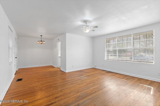 Building Photo - 3253 Corby St