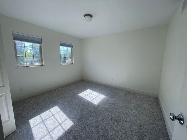 Building Photo - 4774 Shade Leaf Ln