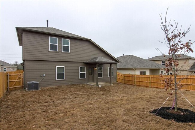 Building Photo - 6916 Ranchito Dr