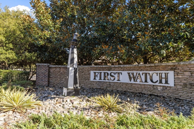 Building Photo - 155 Nautico Way