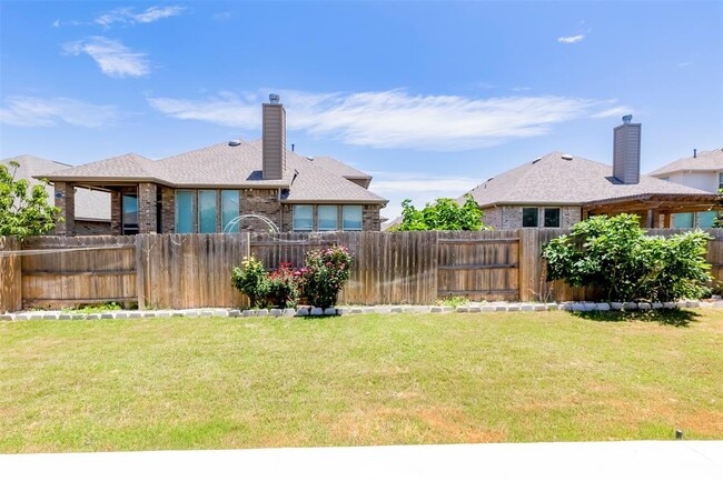Building Photo - 2918 Diego Dr