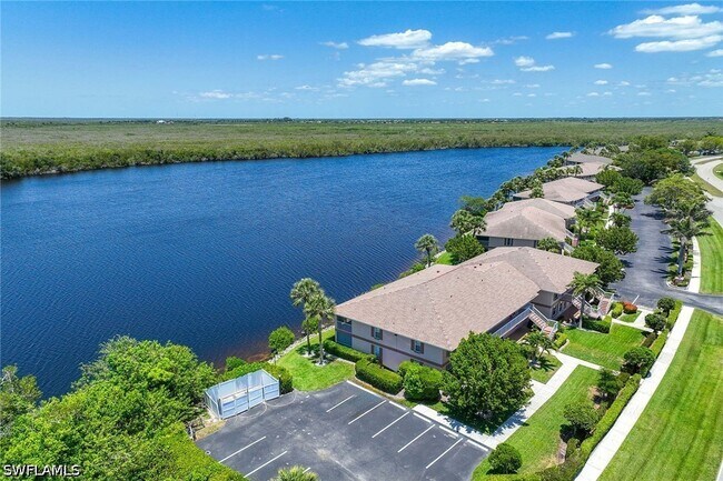 Building Photo - 1015 Mainsail Dr