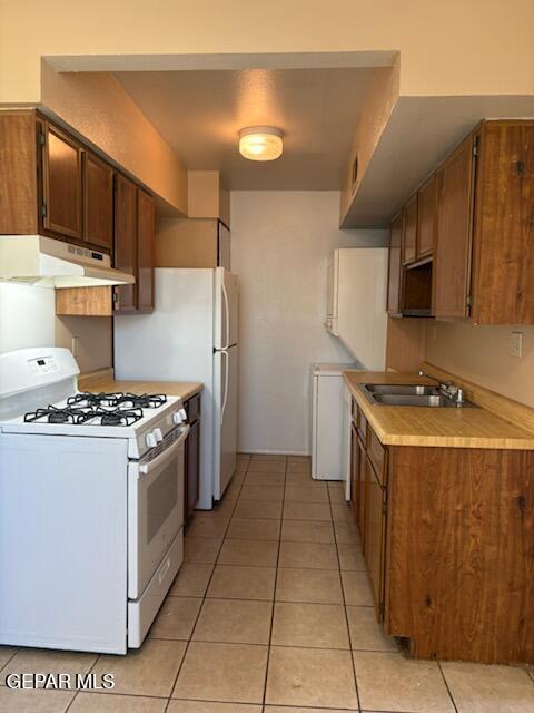 Building Photo - 2403 Red Sails Dr