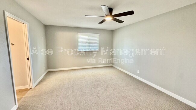 Building Photo - 8516 E McDonald Dr