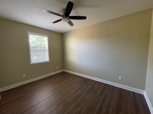 Building Photo - 12600 Plassmeyer Pl