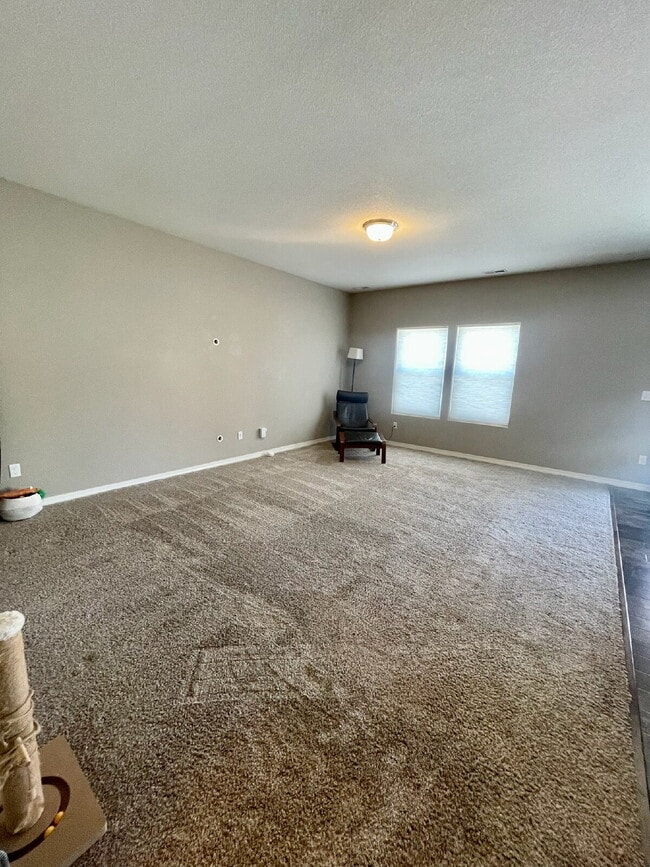 Building Photo - Charming Corner-Lot Home with Office, Fire Pit and Solar Panels on Primavera Lane, Fountain, CO!