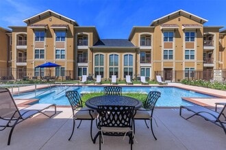 Building Photo - 1430 Mile 6 1/2 W