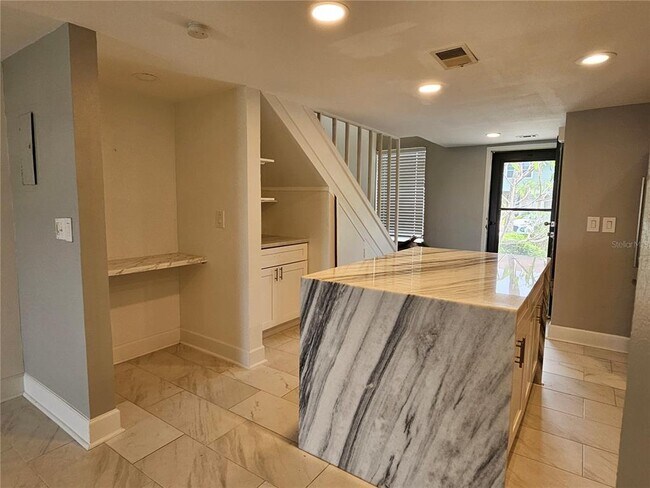 Building Photo - 1028 Apollo Beach Blvd