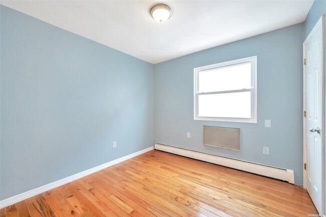 Building Photo - 491 Beach 44th St