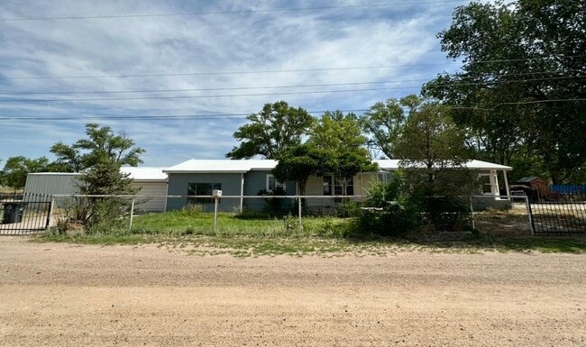 Primary Photo - 944 Lucinda Dr