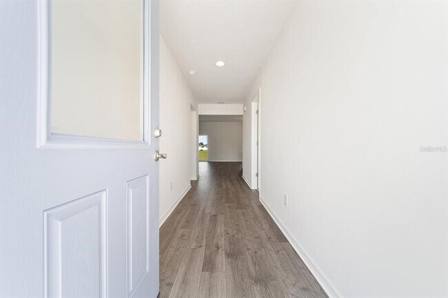 Building Photo - 2421 Hobkirk Lp