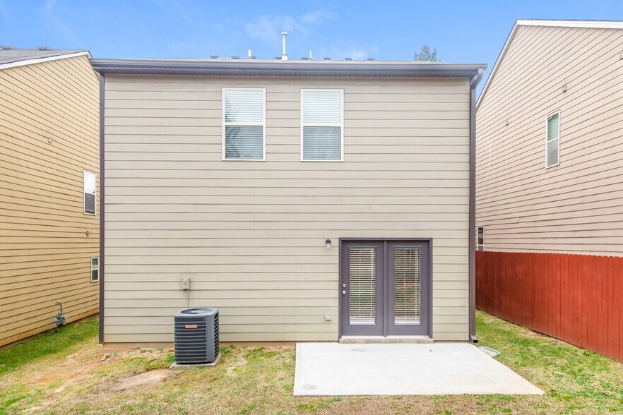 Building Photo - 5163 Rapahoe Trail