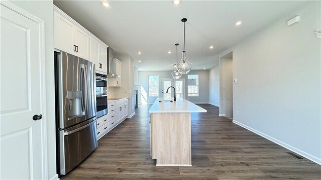 Building Photo - 1043 Bullpen Bluffs