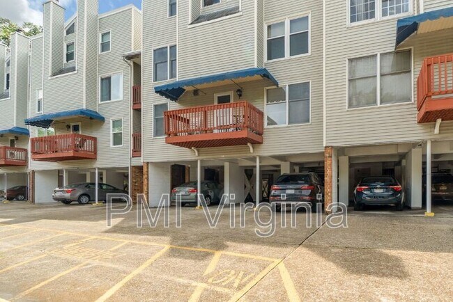 Building Photo - 1301 Hampton Blvd
