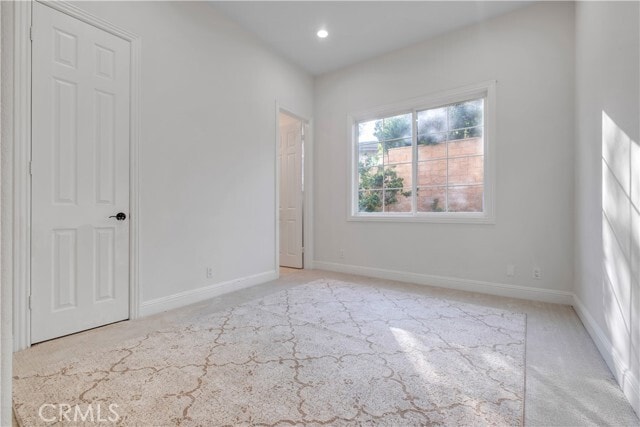 Building Photo - 4925 Lone Acres Ct